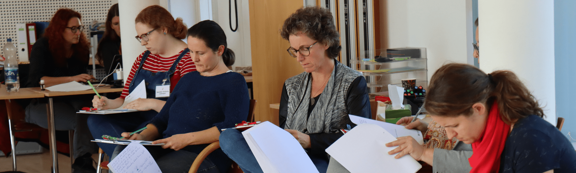 Einführung in die Aufstellungsarbeit & Systemdynamik